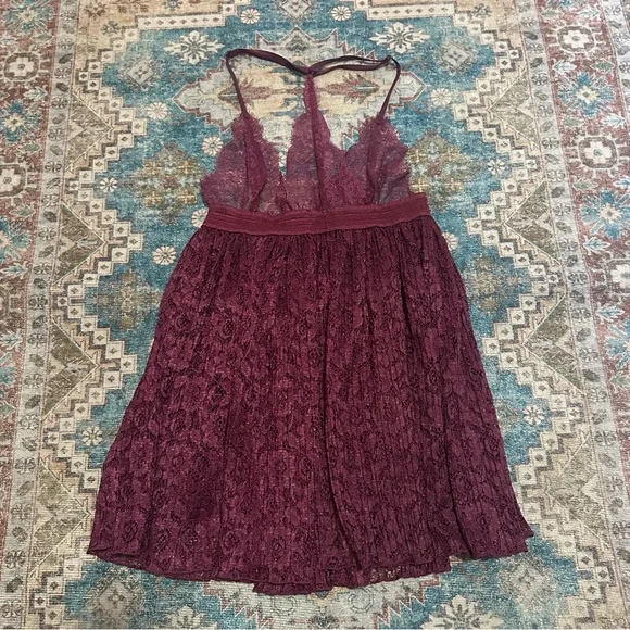 Victoria’s Secret Burgundy lace babydoll dress/top size XS - Picture 8 of 8
